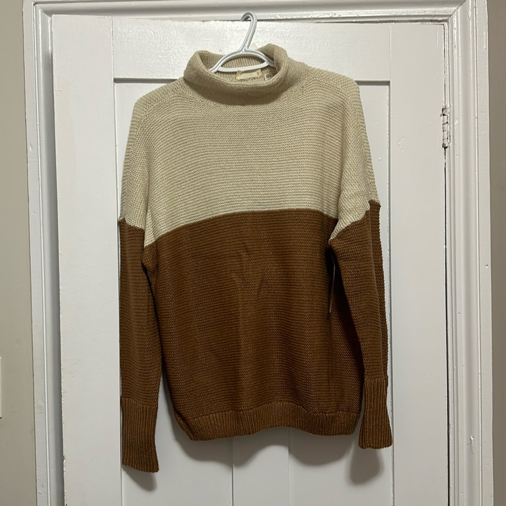 Colour block sweater